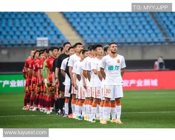 武汉足球队总决赛精彩表现分析团队协作的重要性与未来展望 武汉足球队总决赛精彩表现分析团队协作的重要性与未来展望