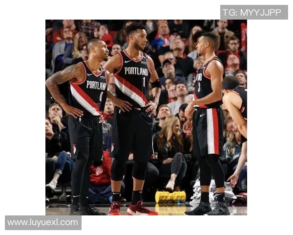 成都篮球队与上海篮球队赛后战术分析与复盘探讨